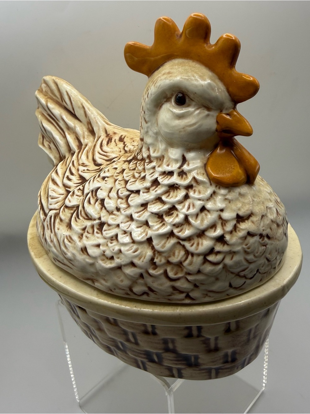Vintage Hen In Nest / Basket Ceramic Lidded Dish Chicken Country Farmhouse Decor